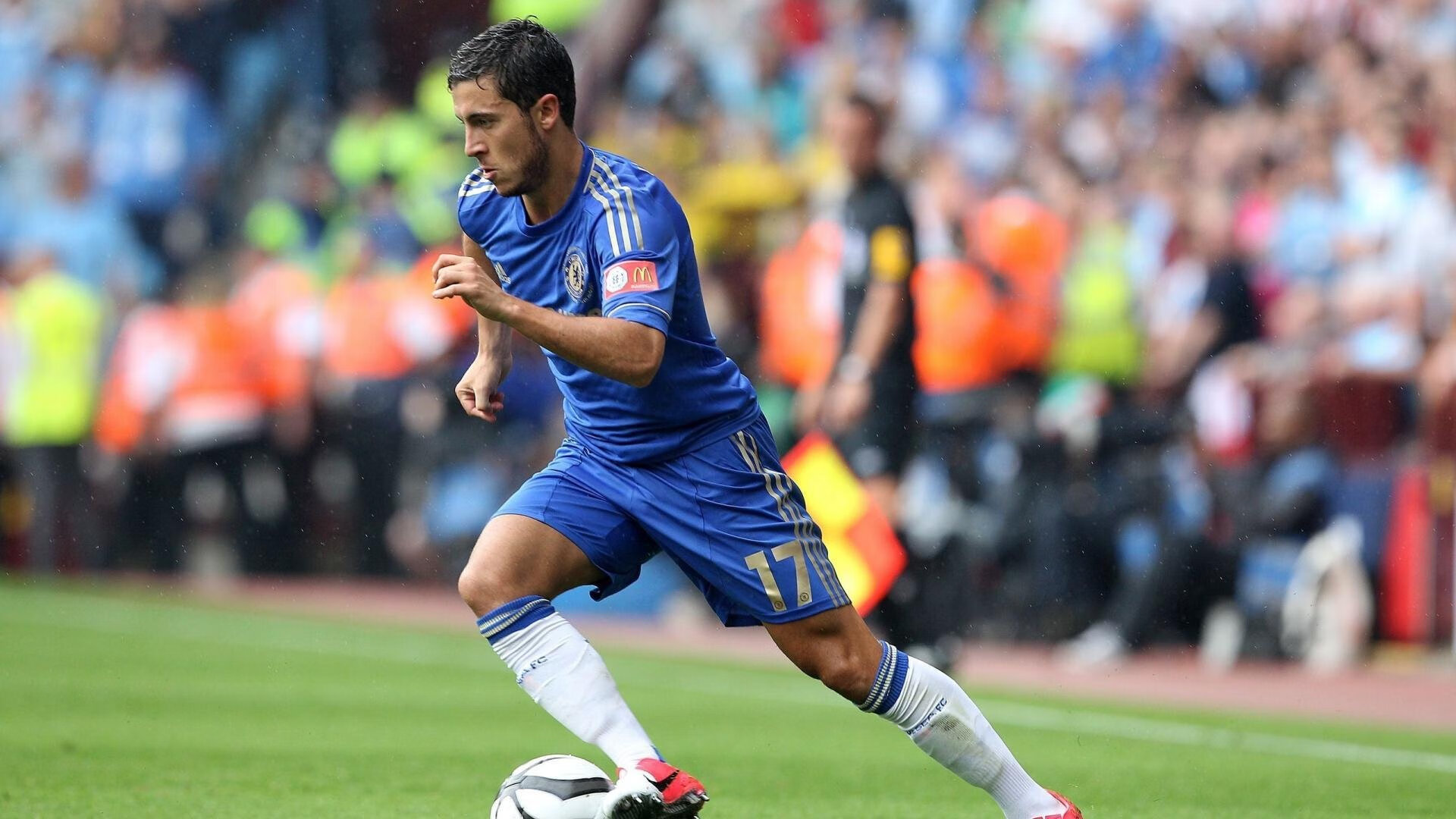 “香港牛仔3K亲子跑:亲子携手并肩,赛道上的温馨时刻”